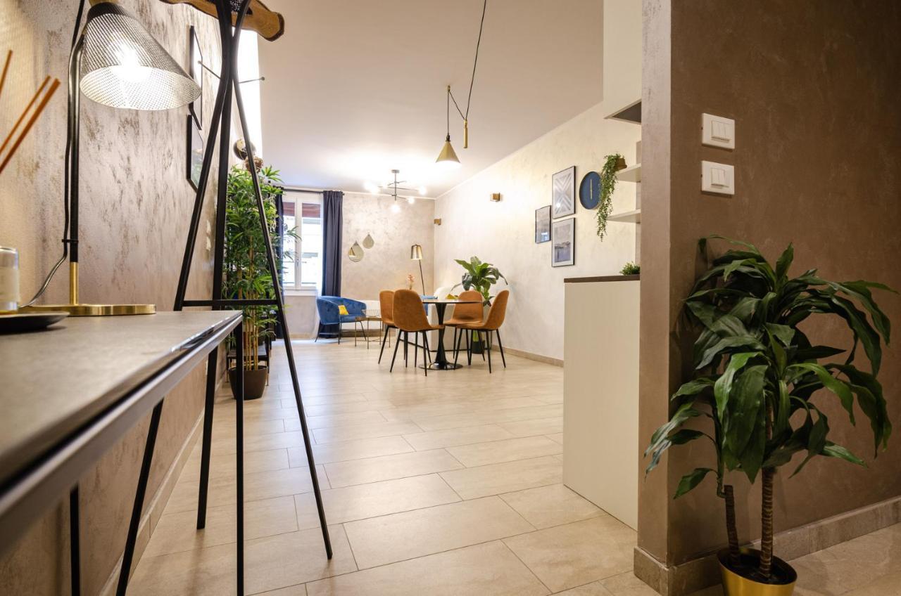 Goito Luxury Apartment, In The Historical Center Bologna Exterior foto